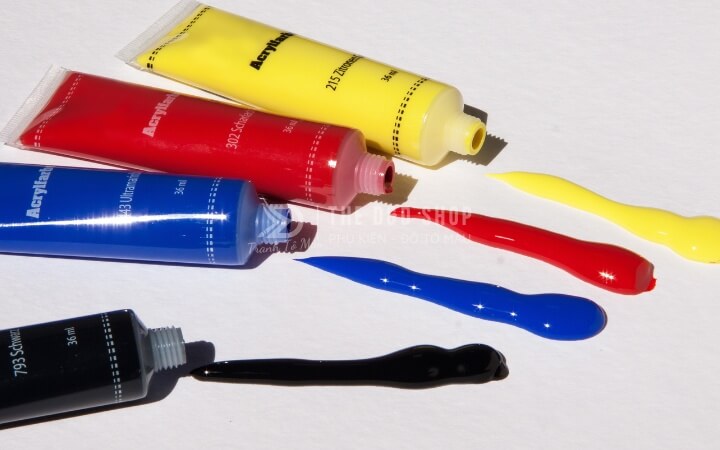 Màu Acrylic Có Phải Màu Nước Không? Màu Acrylic Có Phải Màu Nước Không? Câu Trả Lời Chi Tiết Nhất